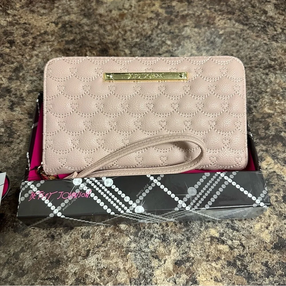 Betsey Johnson Boxed Zipped Around Rose Wallet